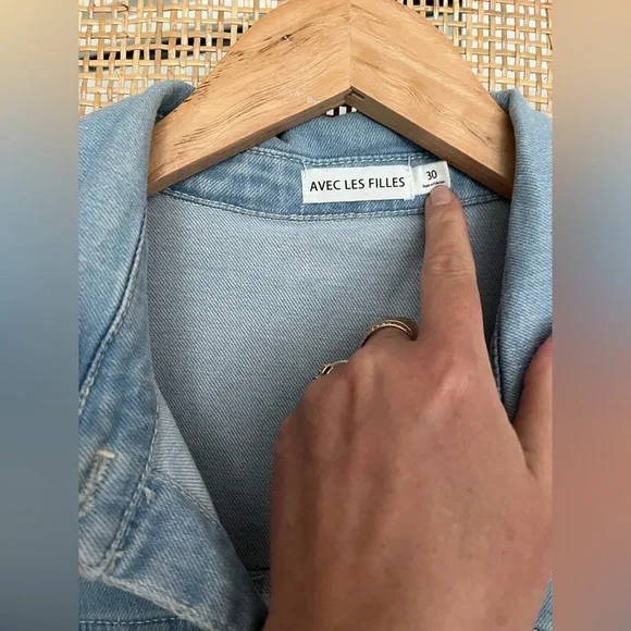 Avec Les Filles denim blue wide leg belted jumpsuit - Picture 8 of 10